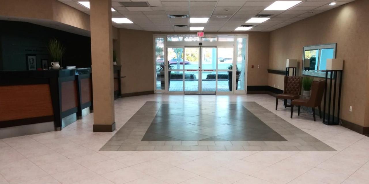 Surestay Plus Hotel By Best Western Clearwater Central المظهر الخارجي الصورة
